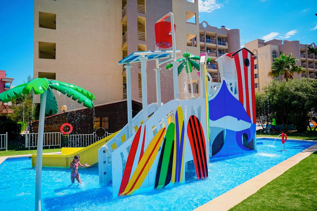 hotel para niños pequeños costa dorada