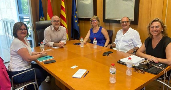 El Gobierno de Cambrils se une a la Federación de Empresas de Hostelería y Turismo